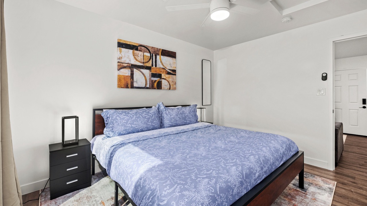 Photo of Bedroom in Garfield