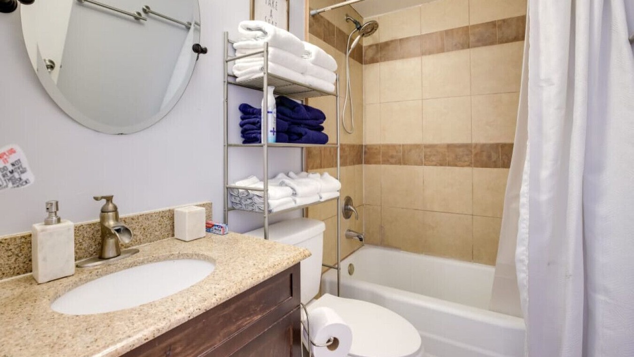 Photo of Bathroom in Richfield