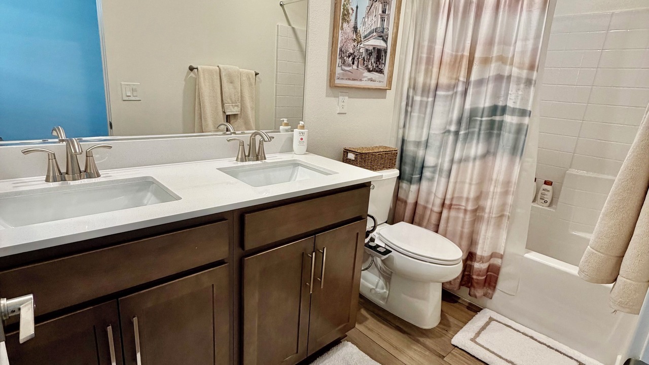 Photo of Bathroom in Rhodes Ranch