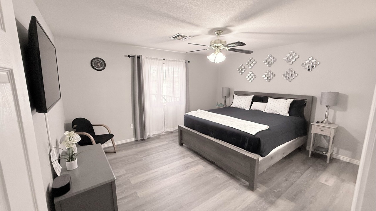 Photo of Bedroom in Sunridge Estates