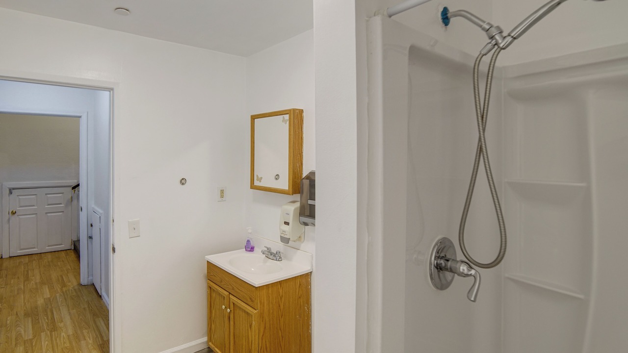 Photo of Bathroom in Lakeport