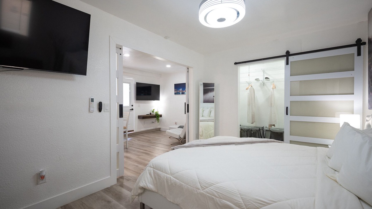 Photo of Bedroom in Spring Valley