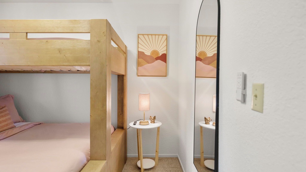 Photo of Bedroom in Glencoe