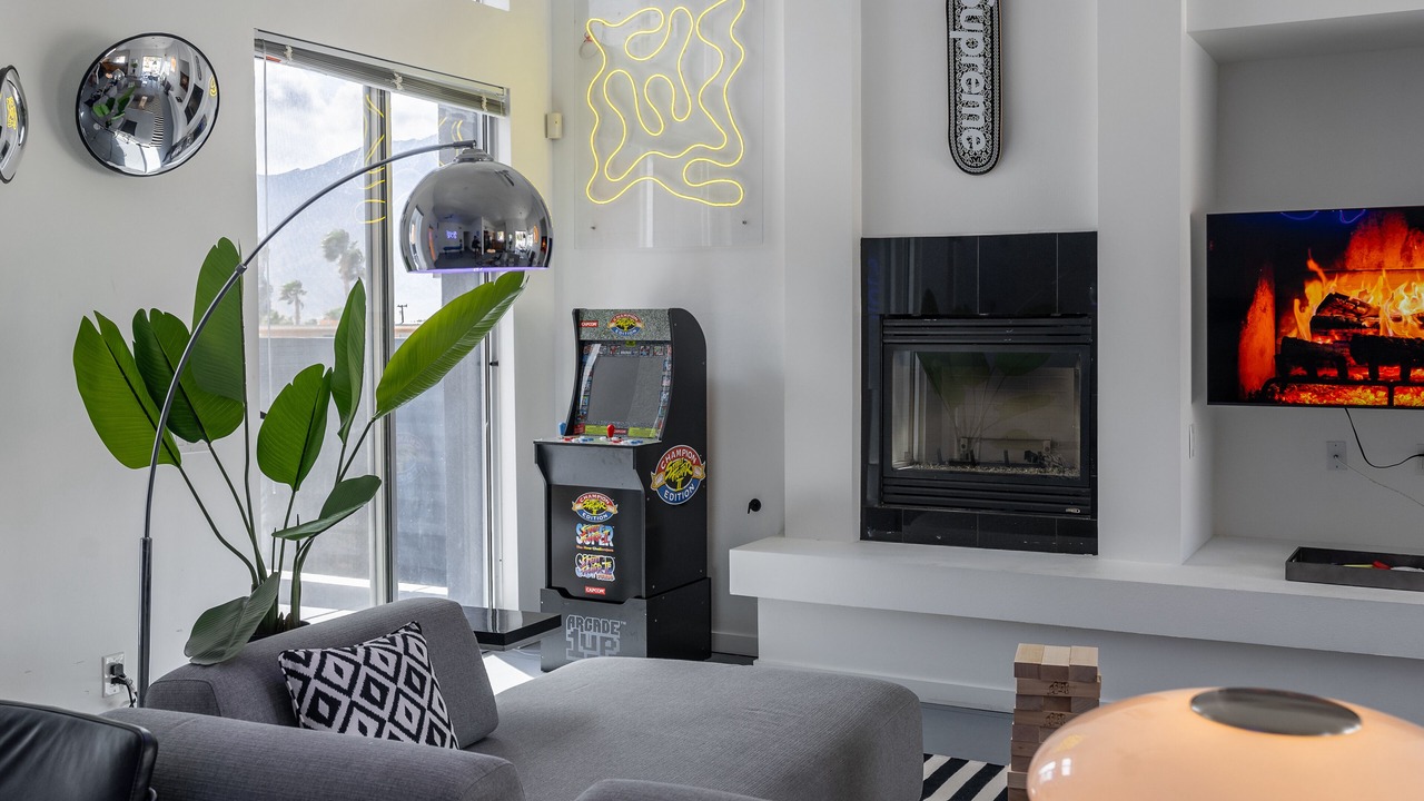 Photo of Livingroom in Desert Hot Springs