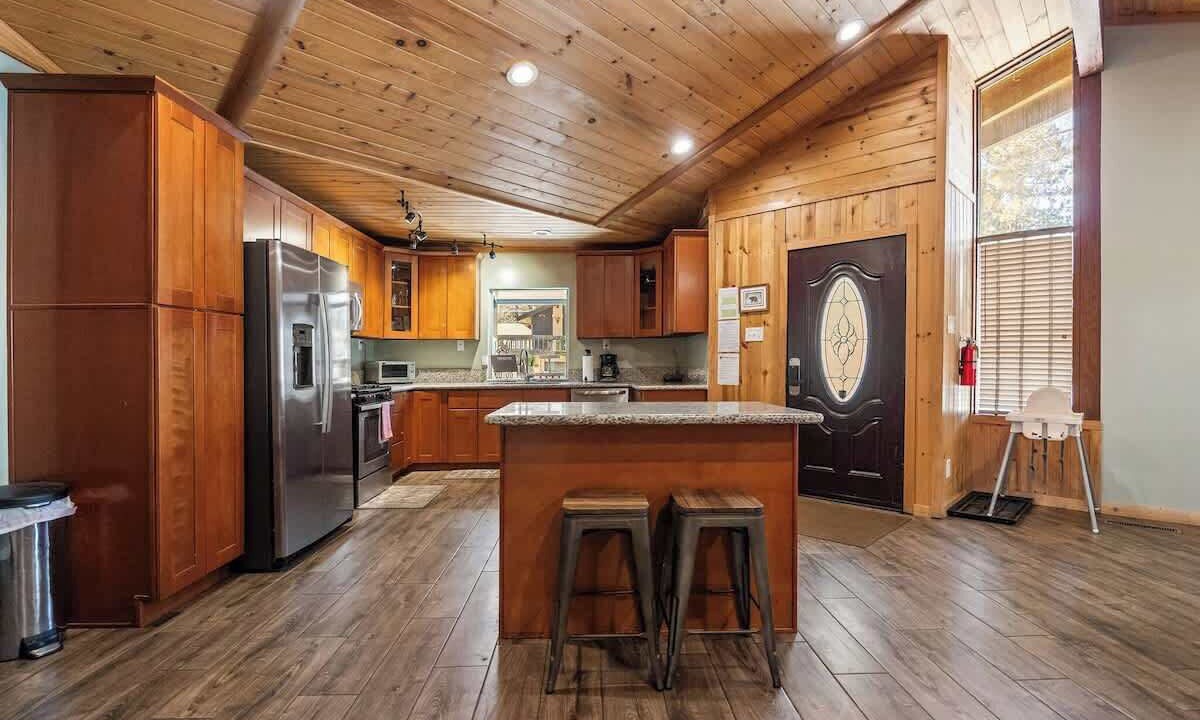 Photo of Kitchen in Summit Estates
