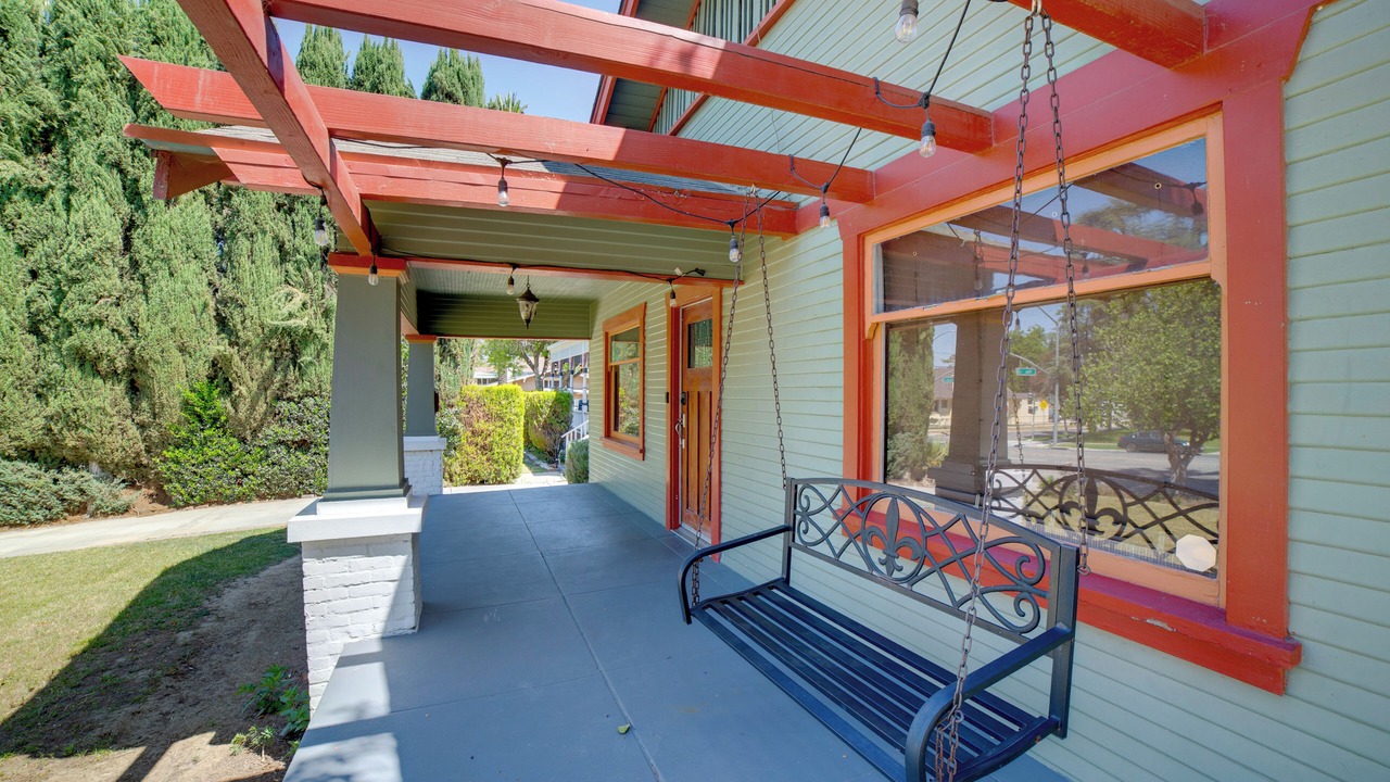 Photo of Outdoor in Downtown Riverside