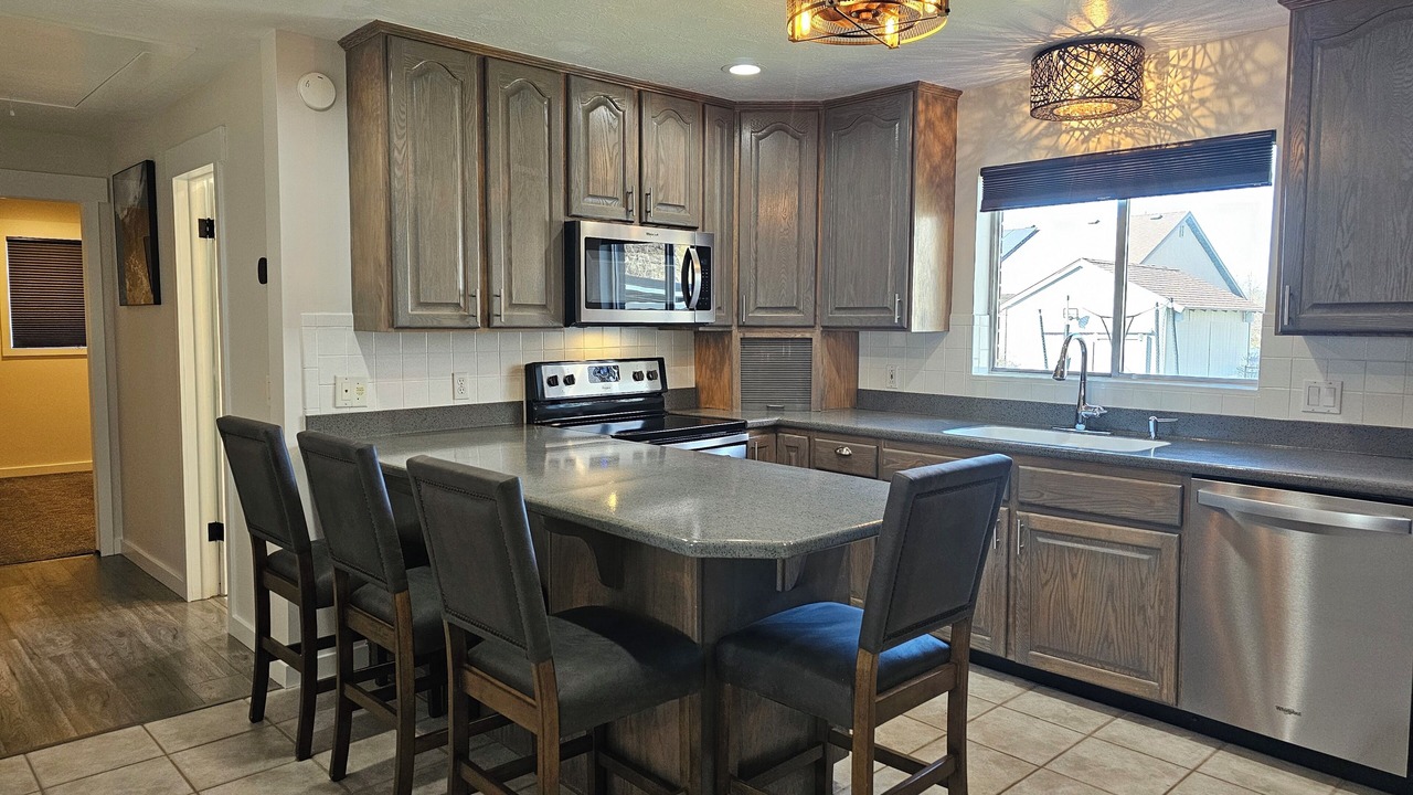 Photo of Kitchen in Sandy
