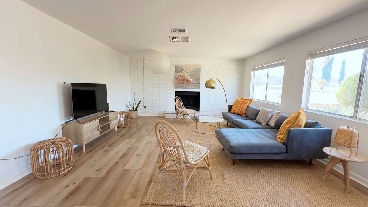 Photo of Livingroom in Yucca Valley