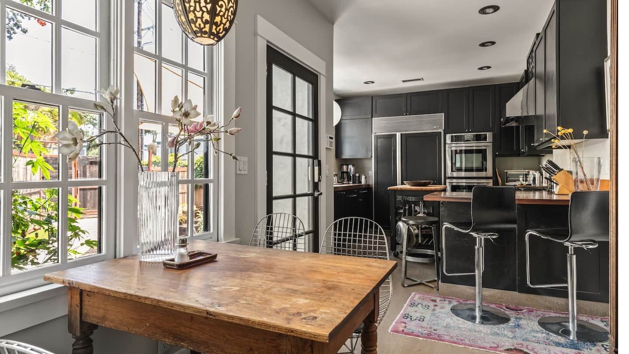 Photo of Kitchen in Los Feliz