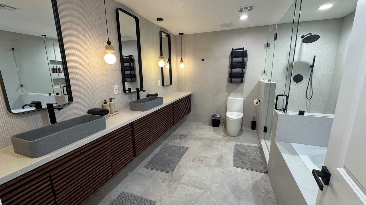 Photo of Bathroom in Paradise