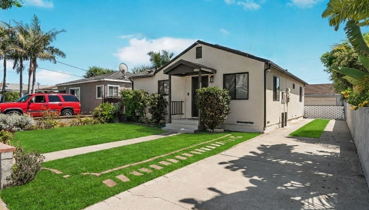 Photo of Outdoor in Inglewood