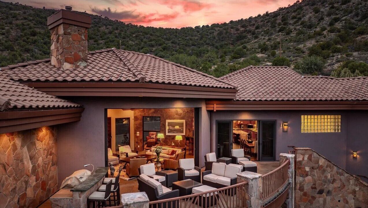 Photo of Patio Balcony in Oak Creek