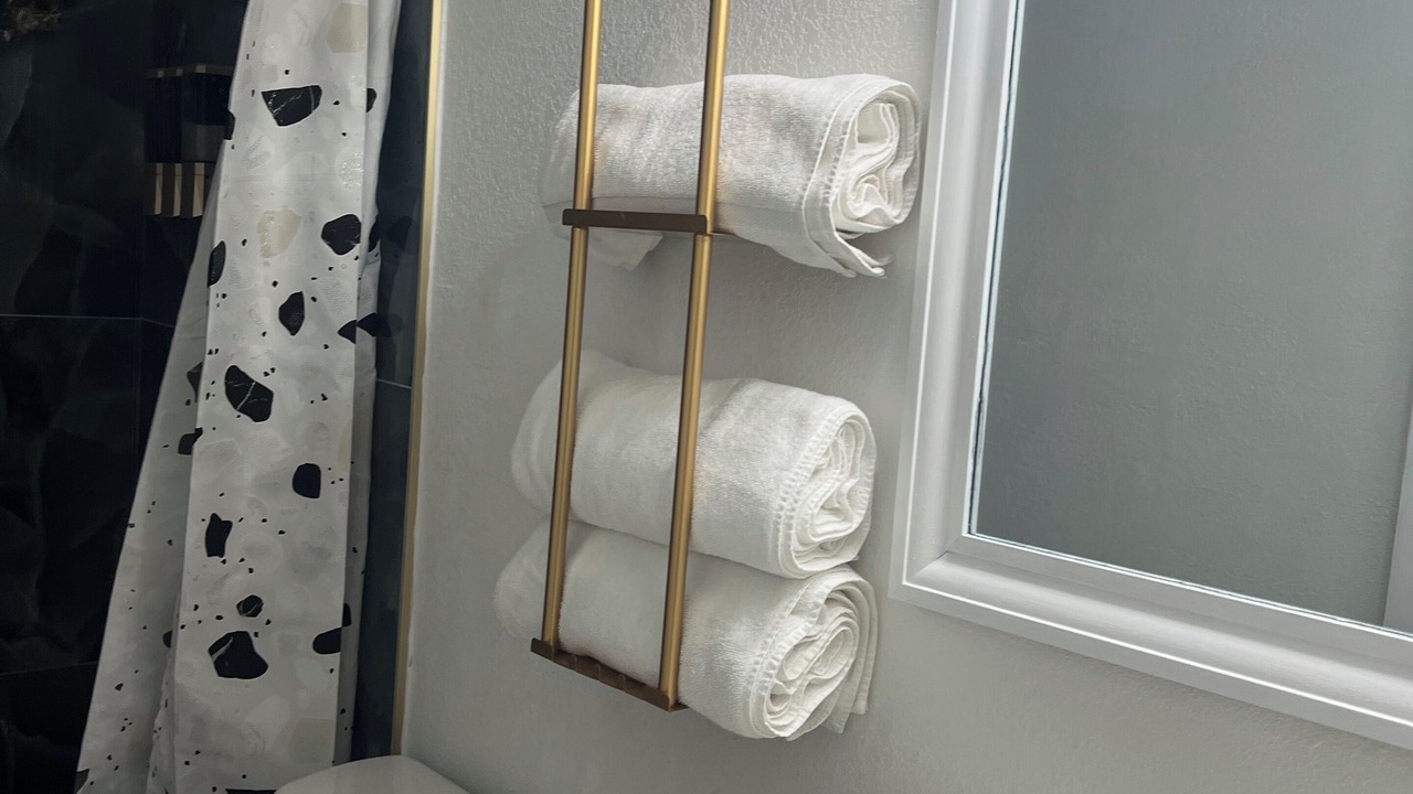 Photo of Bathroom in Silverado Ranch