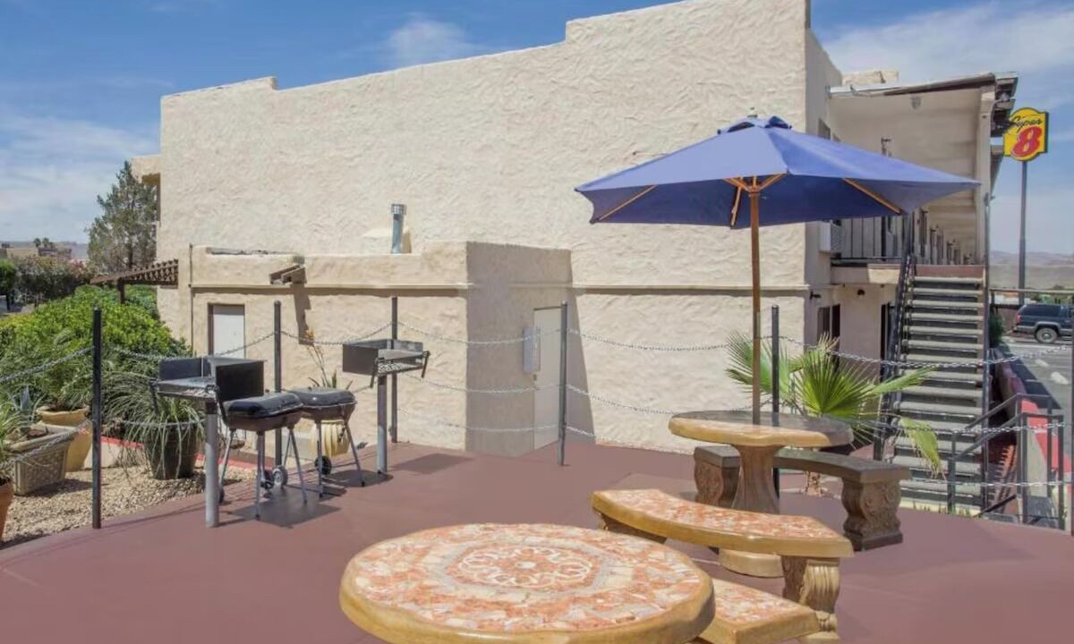 Photo of Outdoor in Barstow