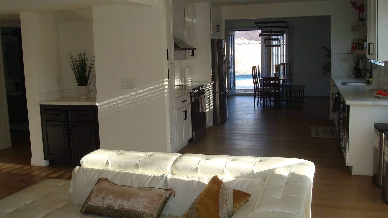 Photo of Livingroom in Green Valley North