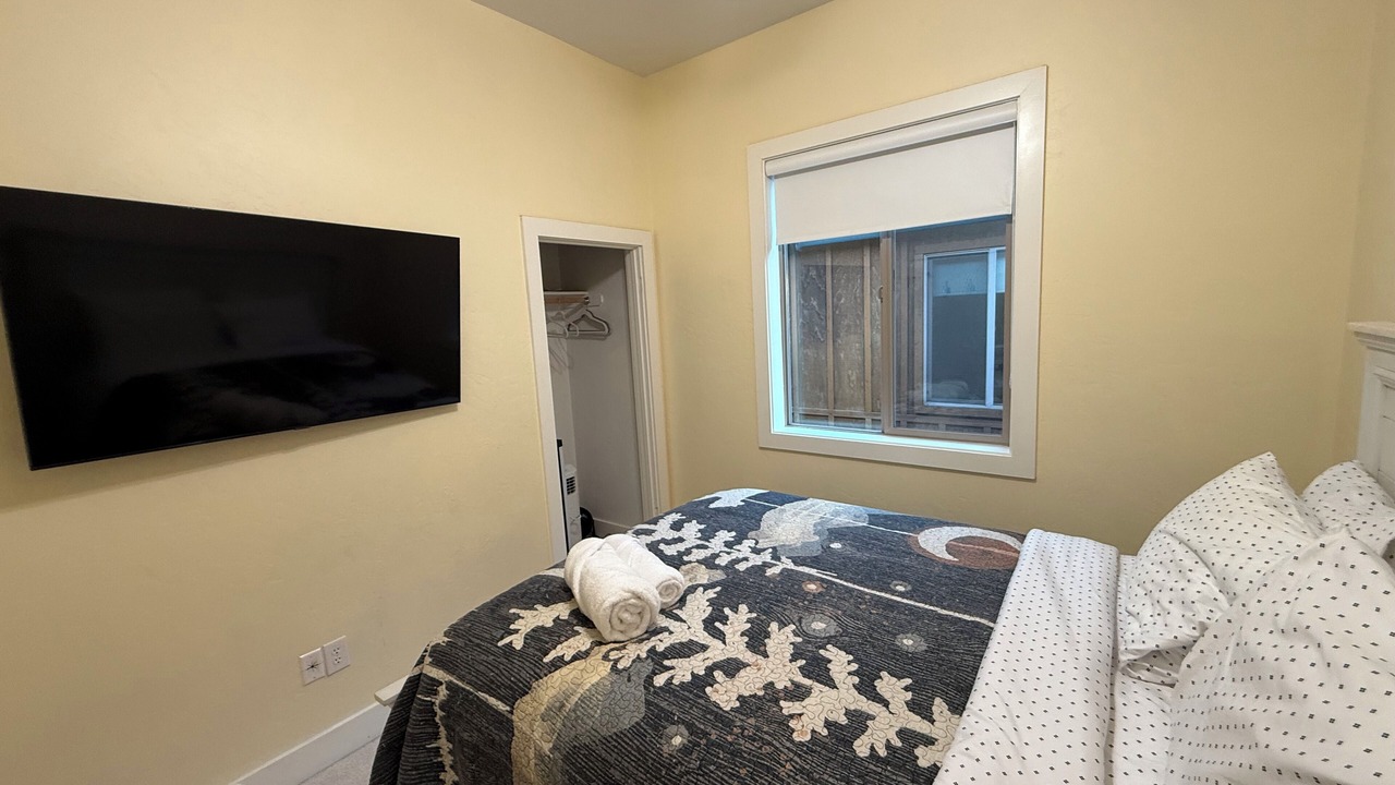 Photo of Bedroom in Shaver Lake