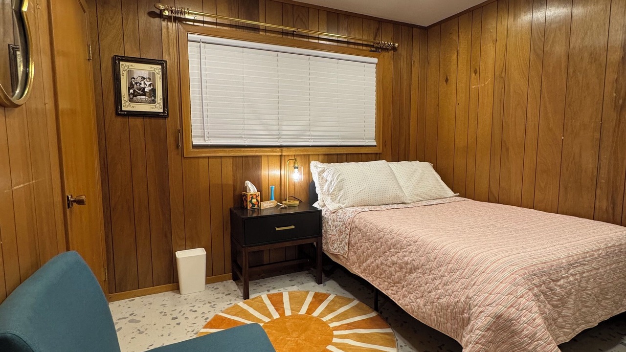 Photo of Bedroom in Lakeport
