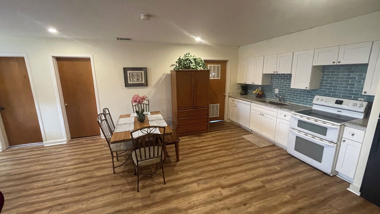Photo of Kitchen in Bear Canyon Hills