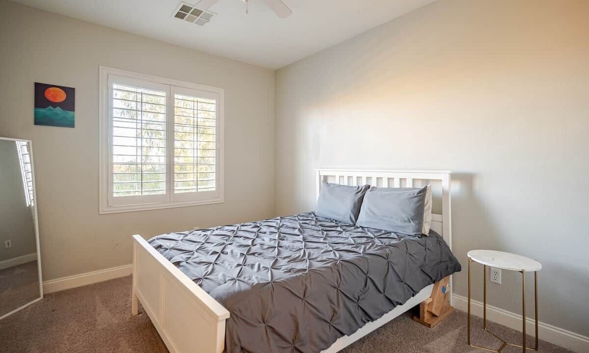 Photo of Bedroom in Spring Valley