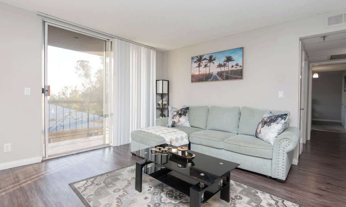 Photo of Livingroom in Hollywood