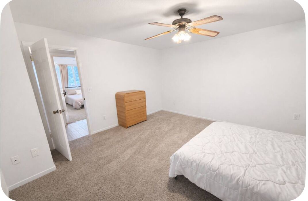 Photo of Bedroom in Kelseyville