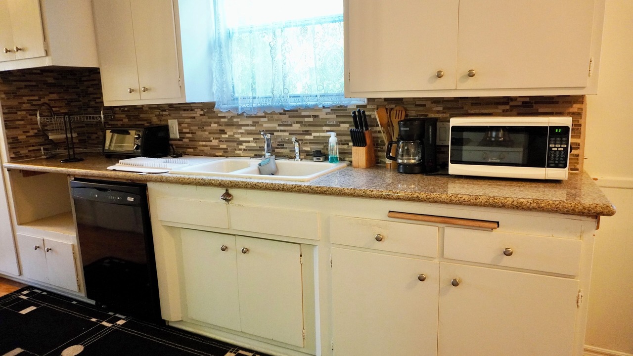 Photo of Kitchen in Mid-Wilshire
