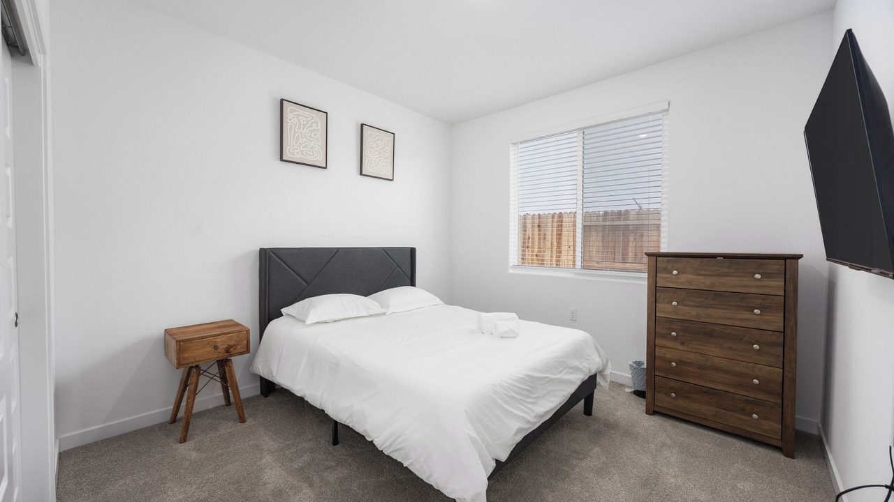 Photo of Bedroom in Pumpkin Center