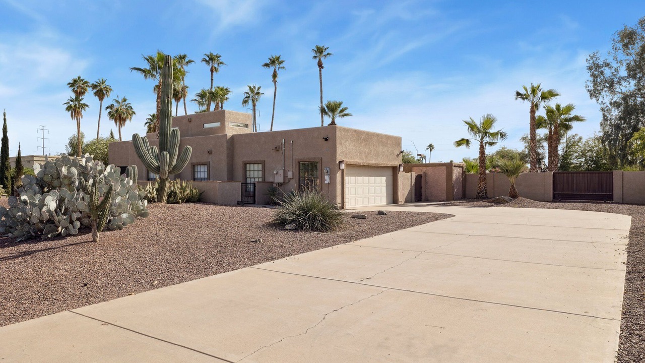 Photo of Outdoor in La Tierra Estates