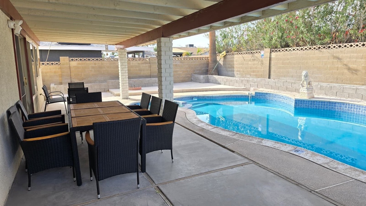 Photo of Outdoor in Spring Valley