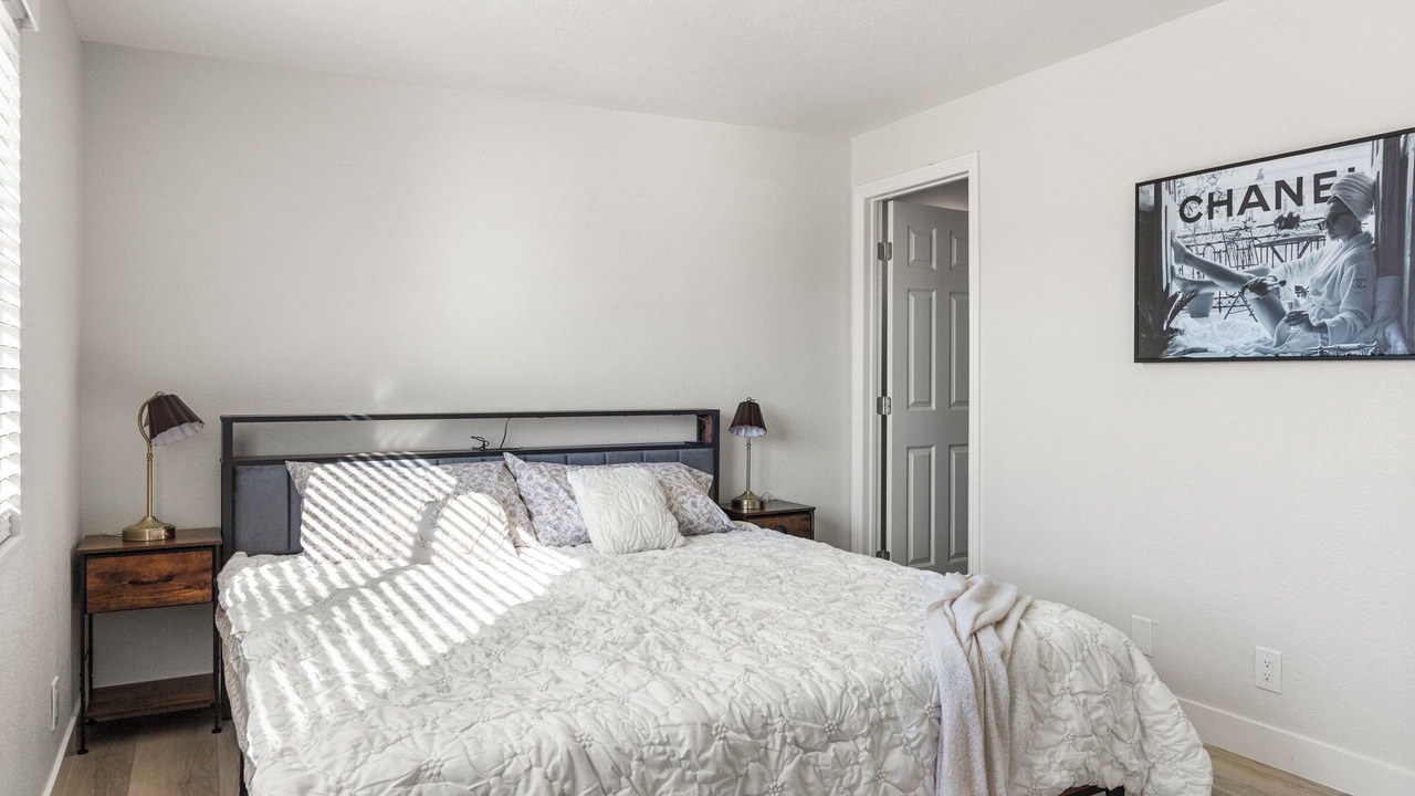 Photo of Bedroom in Spring Valley