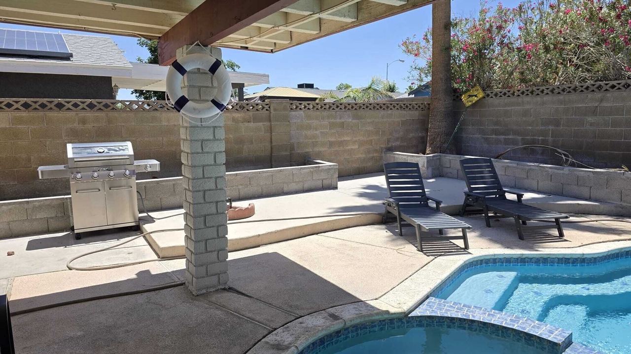 Photo of Outdoor in Spring Valley