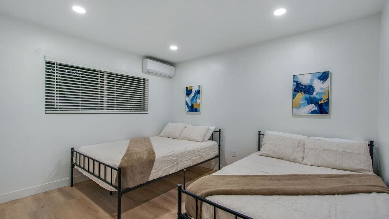 Photo of Bedroom in Santa Ana Heights