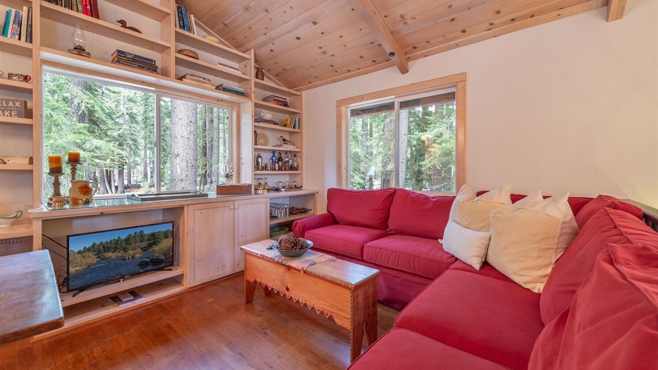 Photo of Others in Tahoe Pines