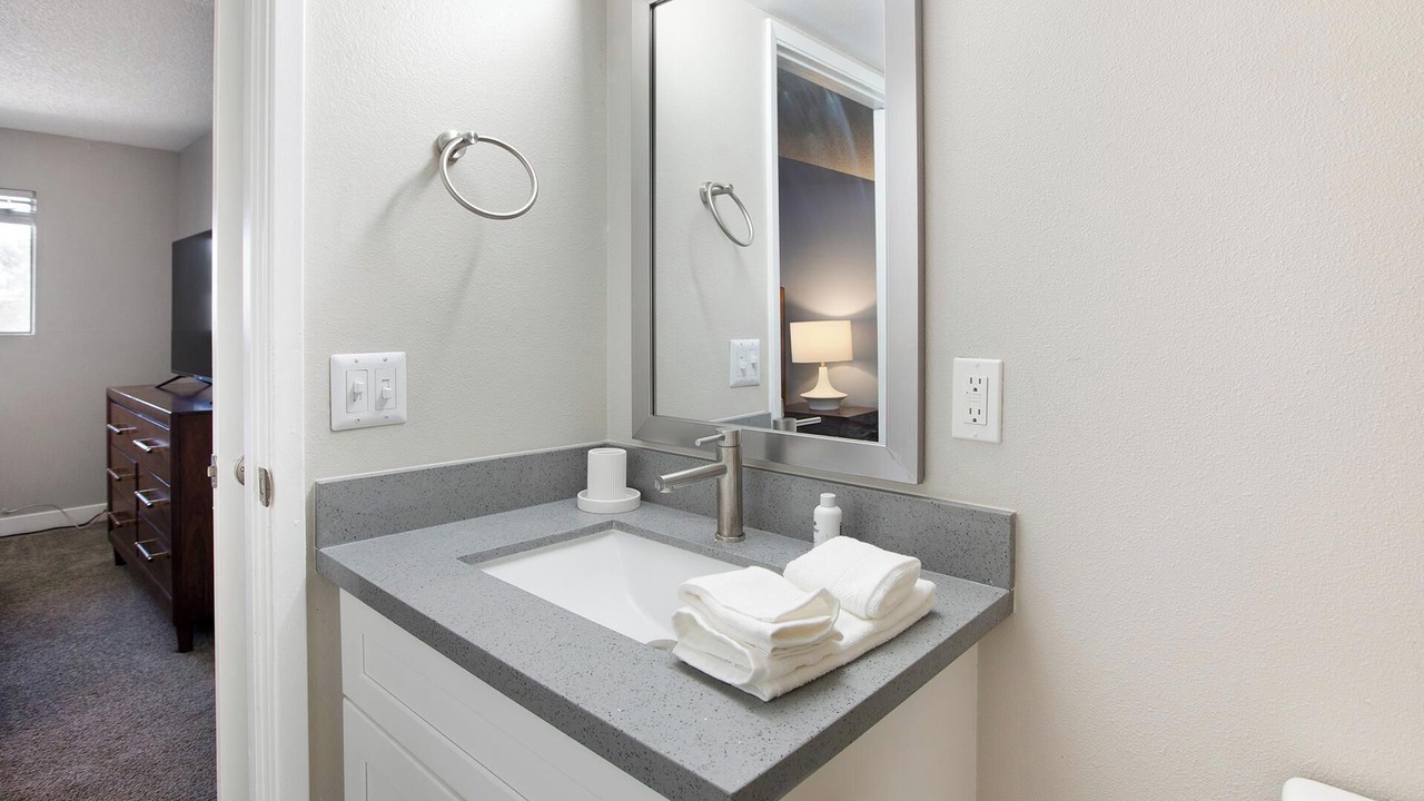Photo of Bathroom in Rancho Oakey