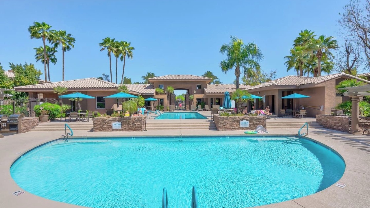 Photo of Outdoor in Paradise Valley Village