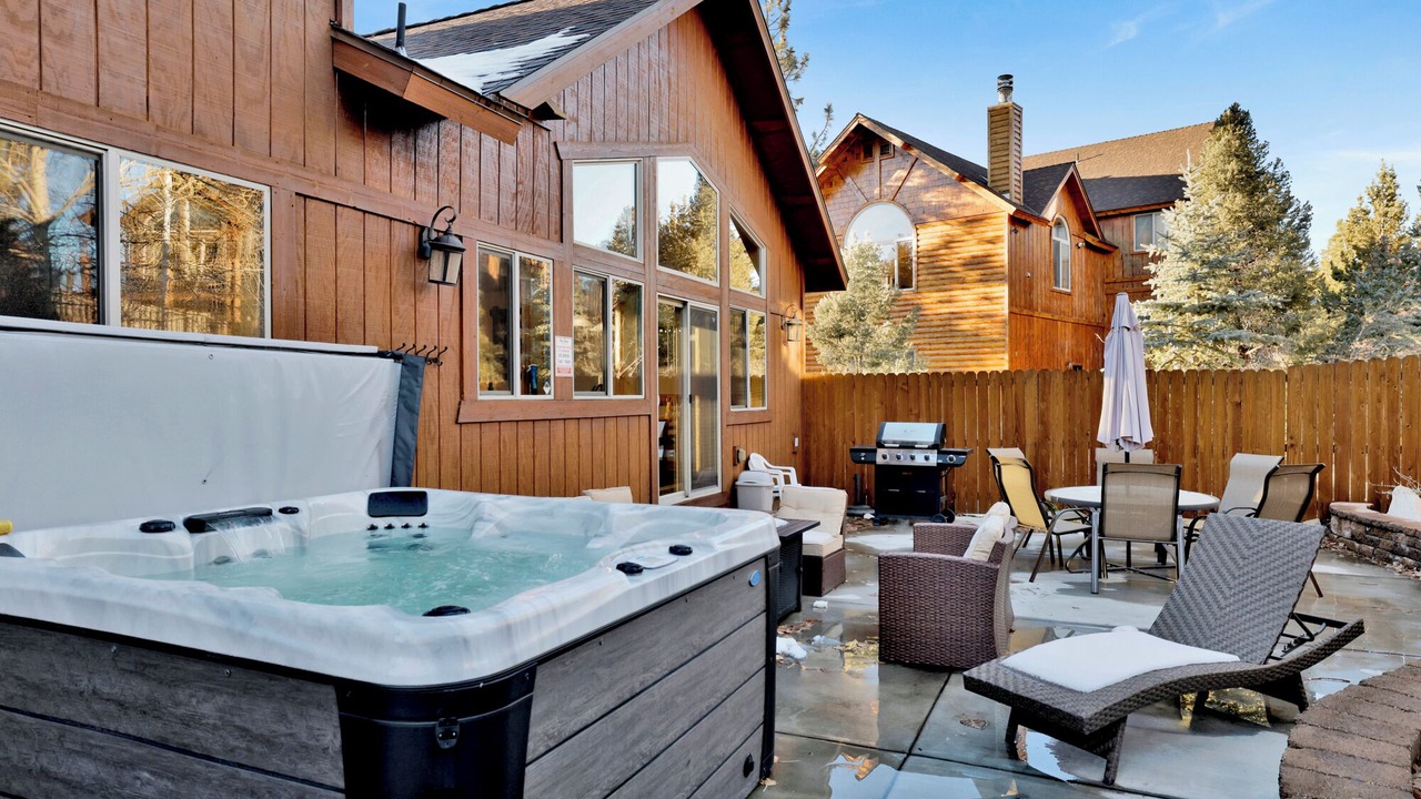Photo of Patio Balcony in Castle Glen Estates