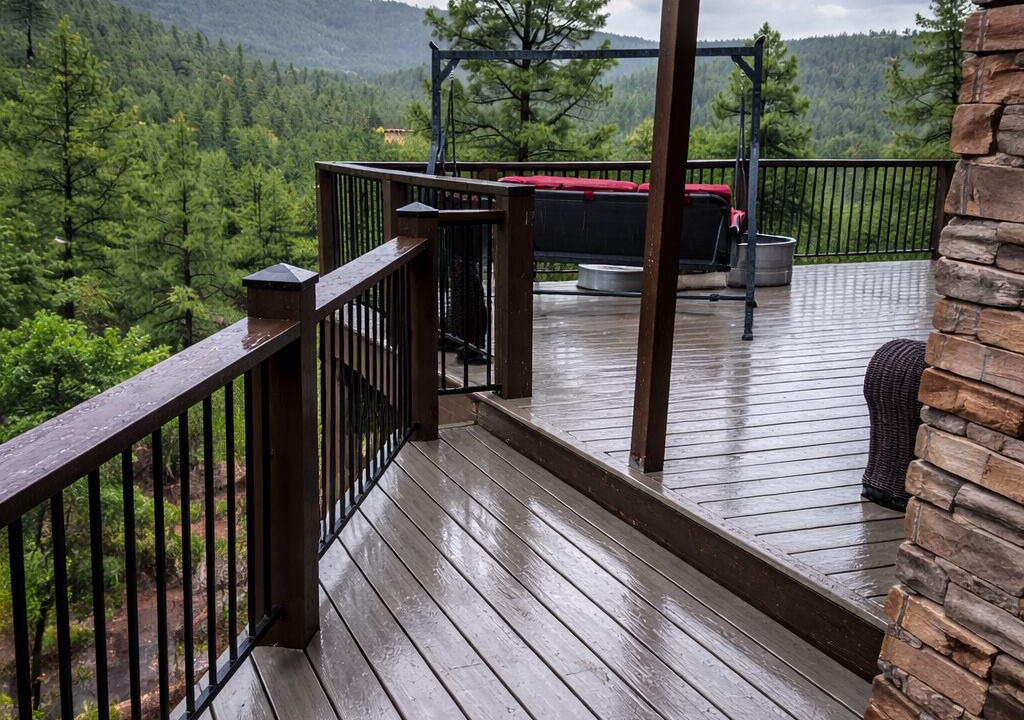 Photo of Patio Balcony in Strawberry