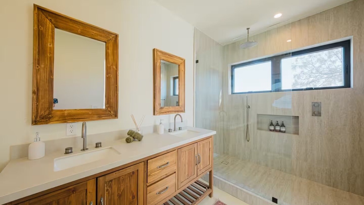 Photo of Bathroom in Yucca Valley