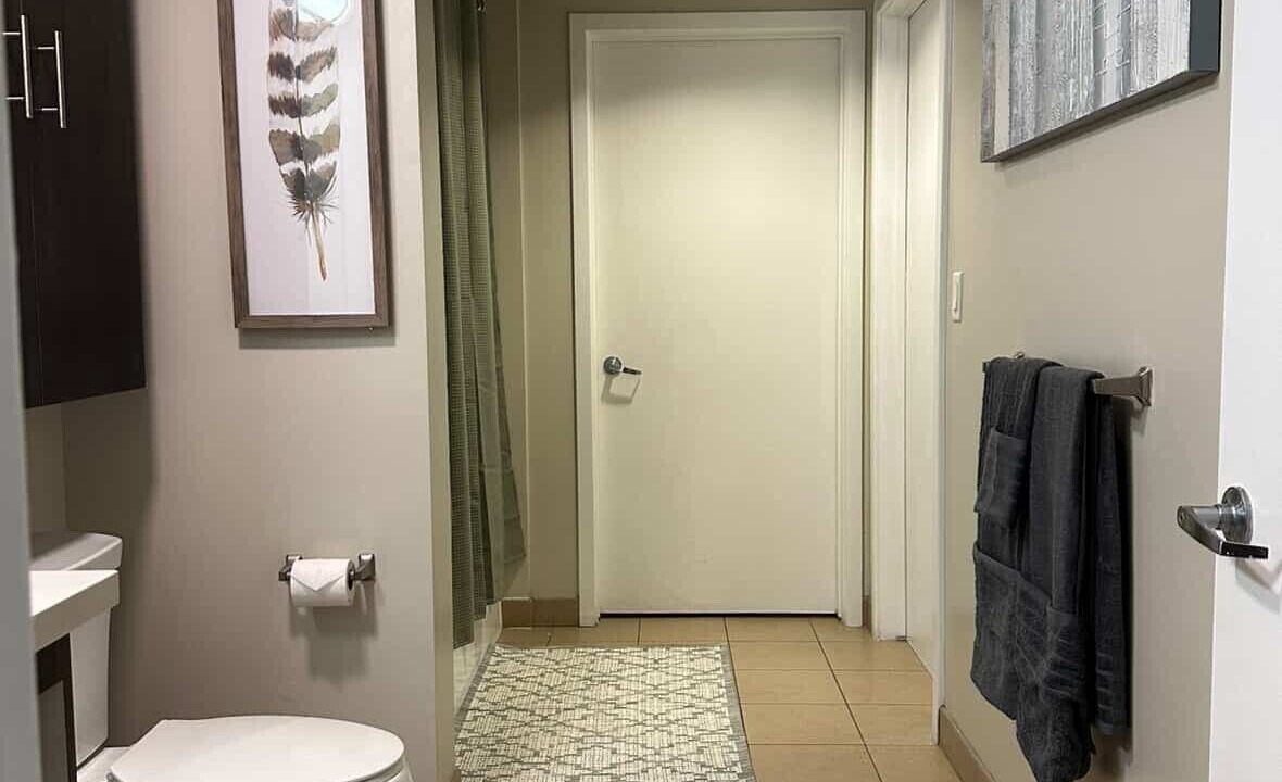 Photo of Bathroom in Downtown Los Angeles