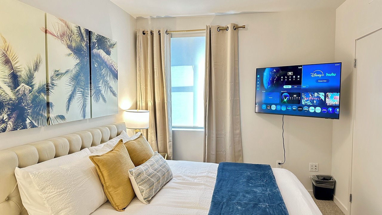 Photo of Bedroom in Downtown