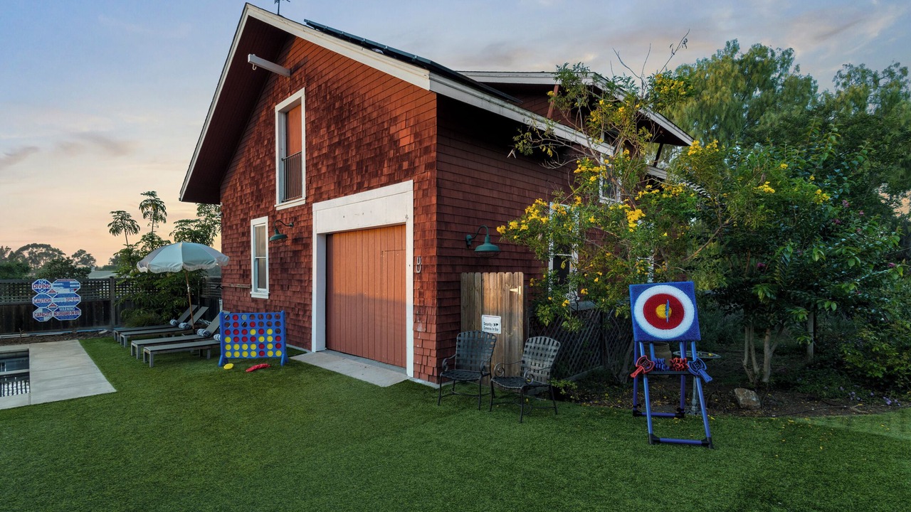 Photo of Outdoor in Lincoln Acres