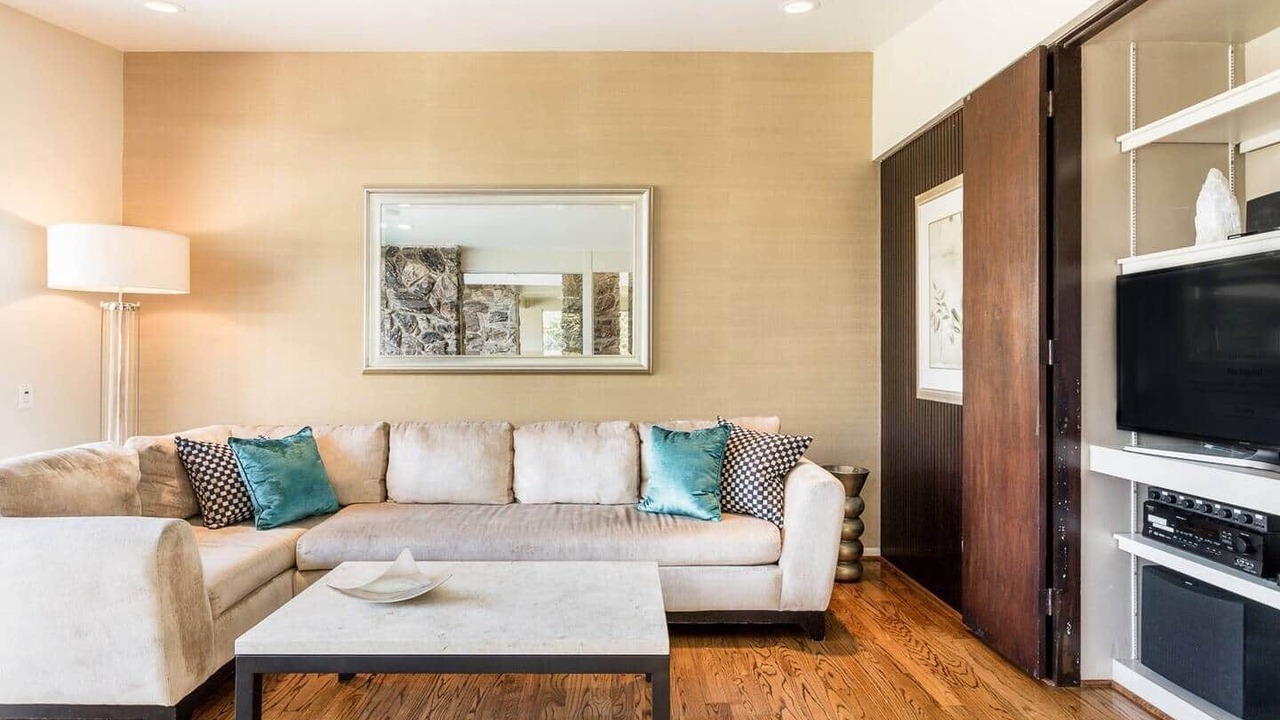 Photo of Bedroom in Hollywood Hills West