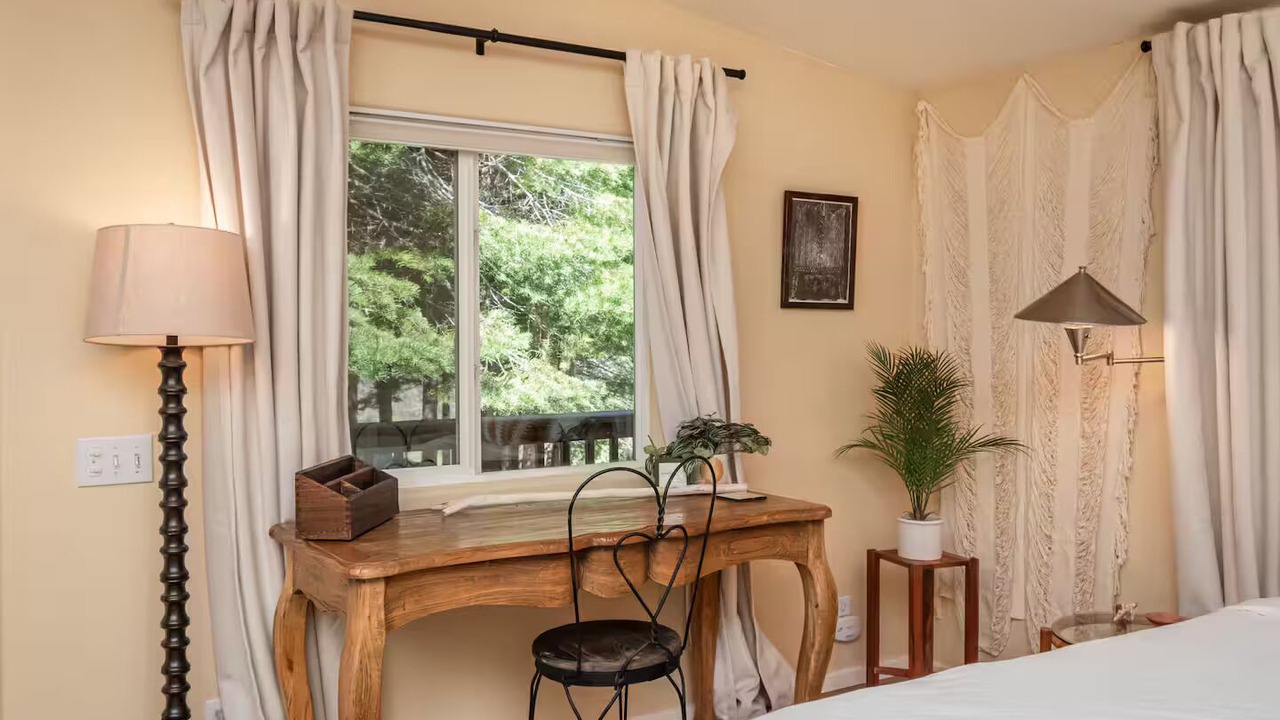 Photo of Bedroom in Cedar Ridge