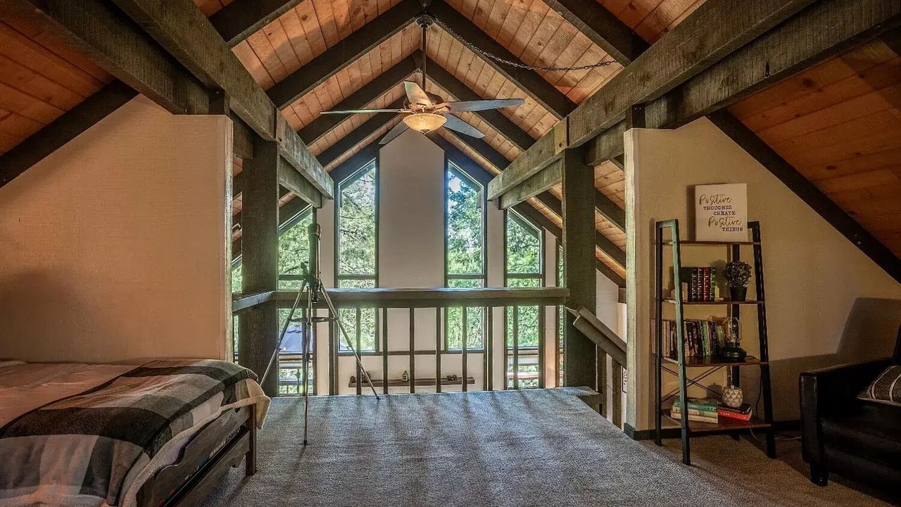 Photo of Bedroom in Glencoe