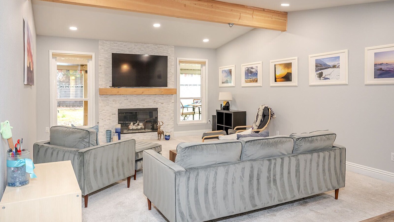 Photo of Livingroom in Canyon Gate