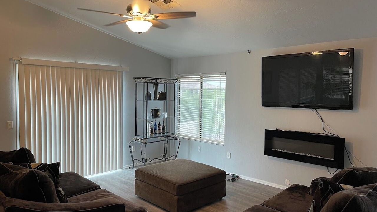 Photo of Livingroom in Litchfield Park