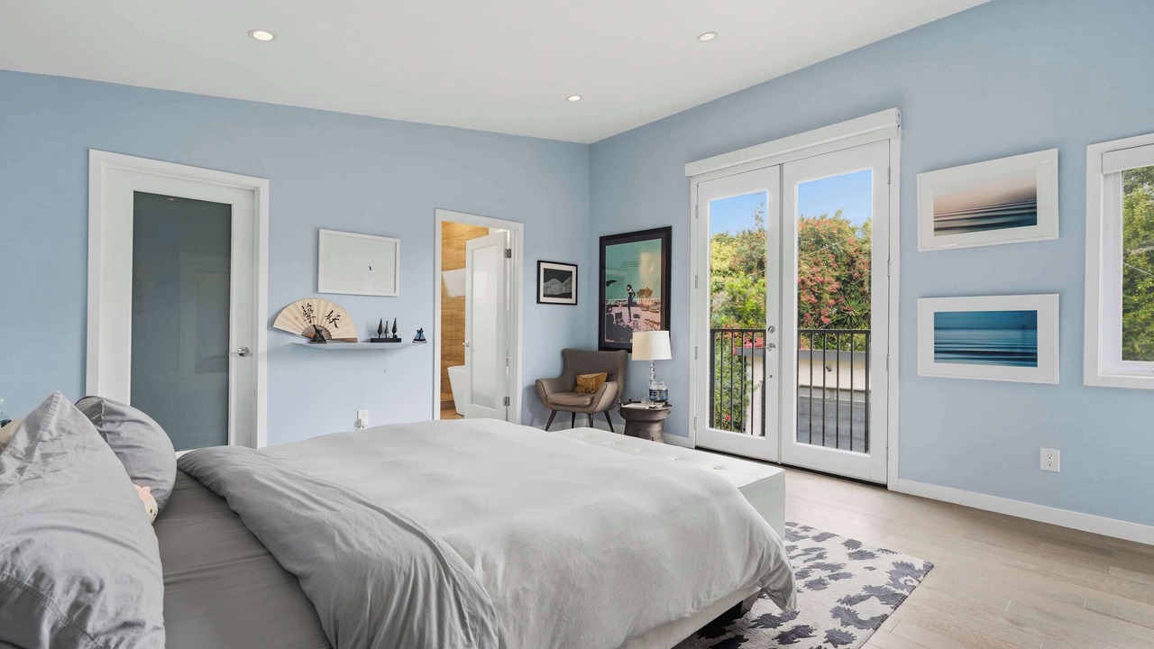 Photo of Patio Balcony in Mar Vista