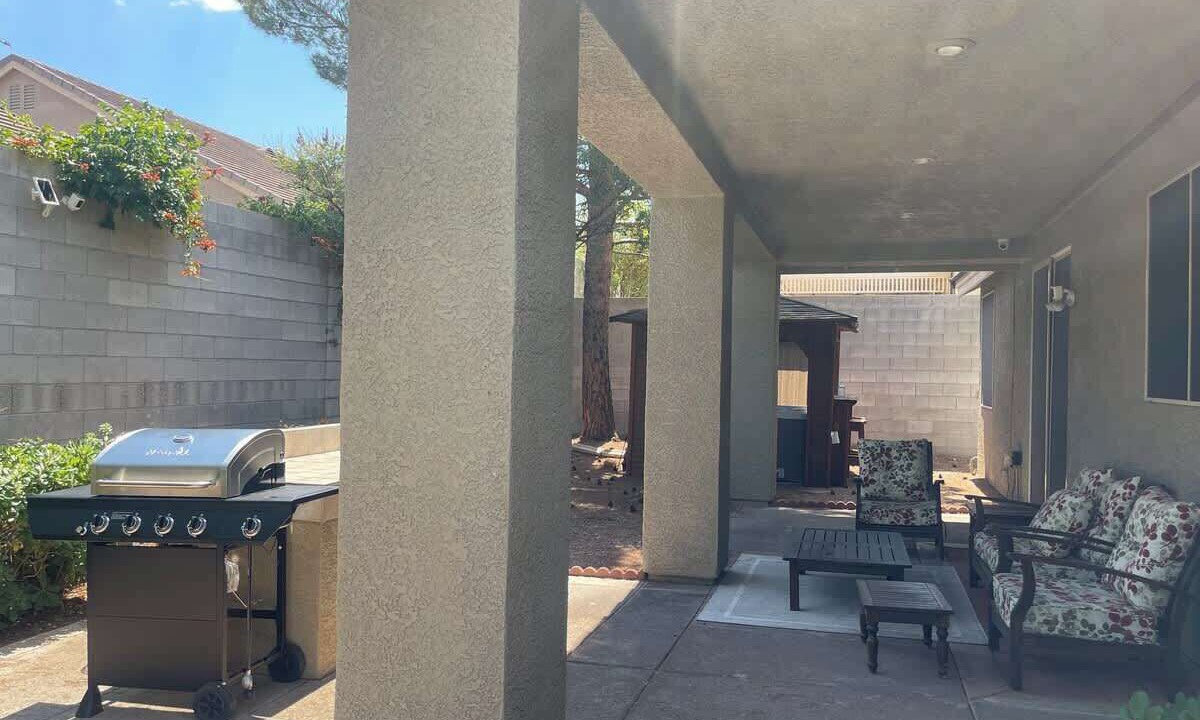 Photo of Patio Balcony in McCullough Hills