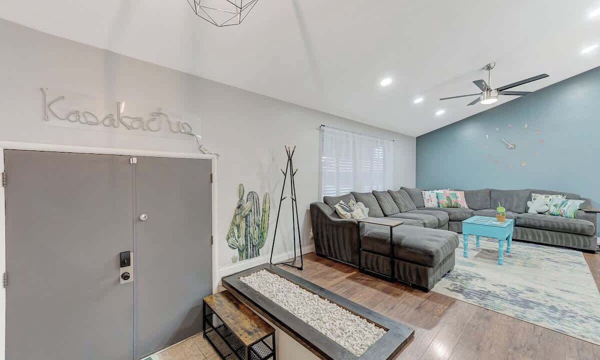 Photo of Livingroom in Chinatown