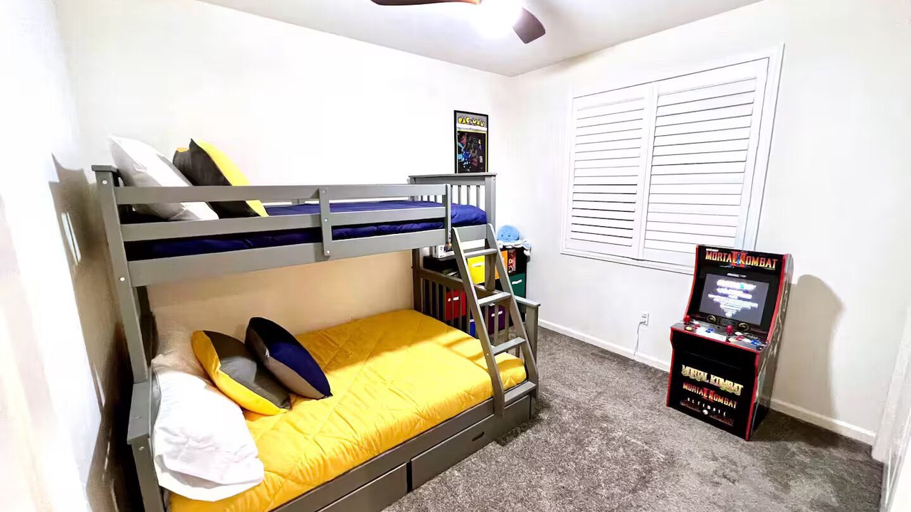 Photo of Bedroom in Tulare